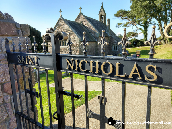 Gate to St. Nicholas.png