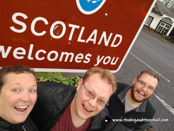 Welcome to Scotland sign.png